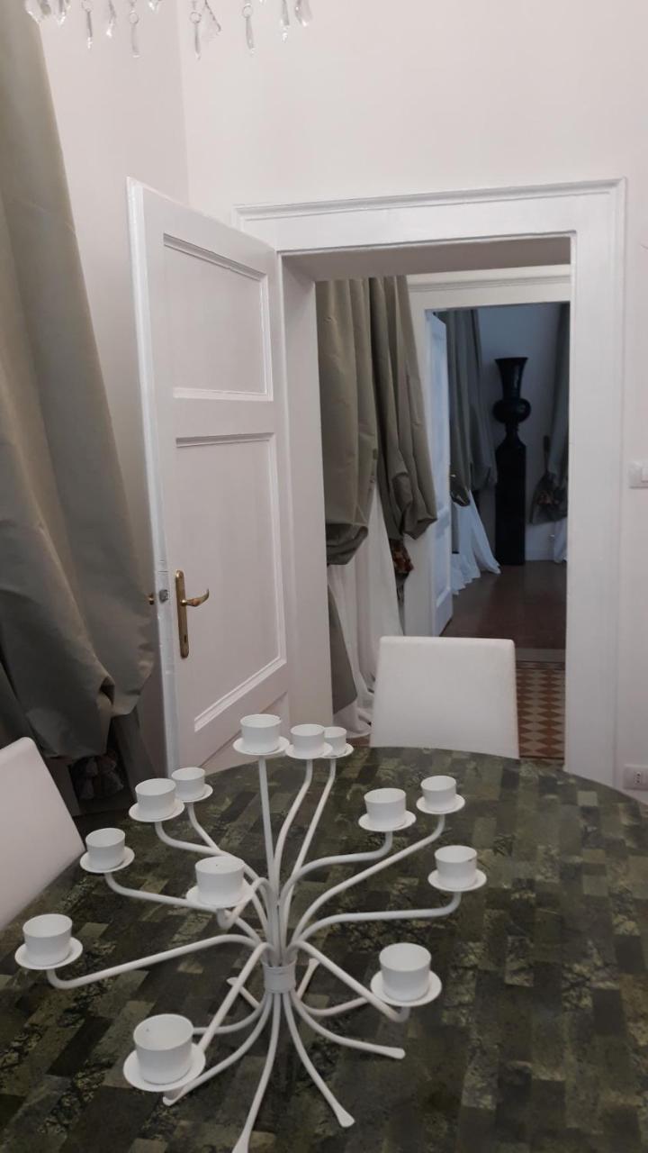 Charmerooms Palazzo Stampa แบร์กาโม ภายนอก รูปภาพ