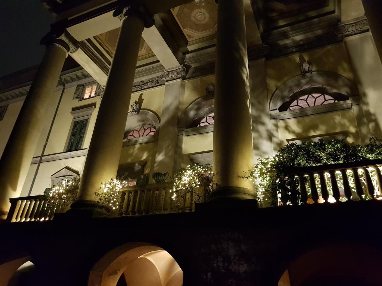 Charmerooms Palazzo Stampa แบร์กาโม ภายนอก รูปภาพ