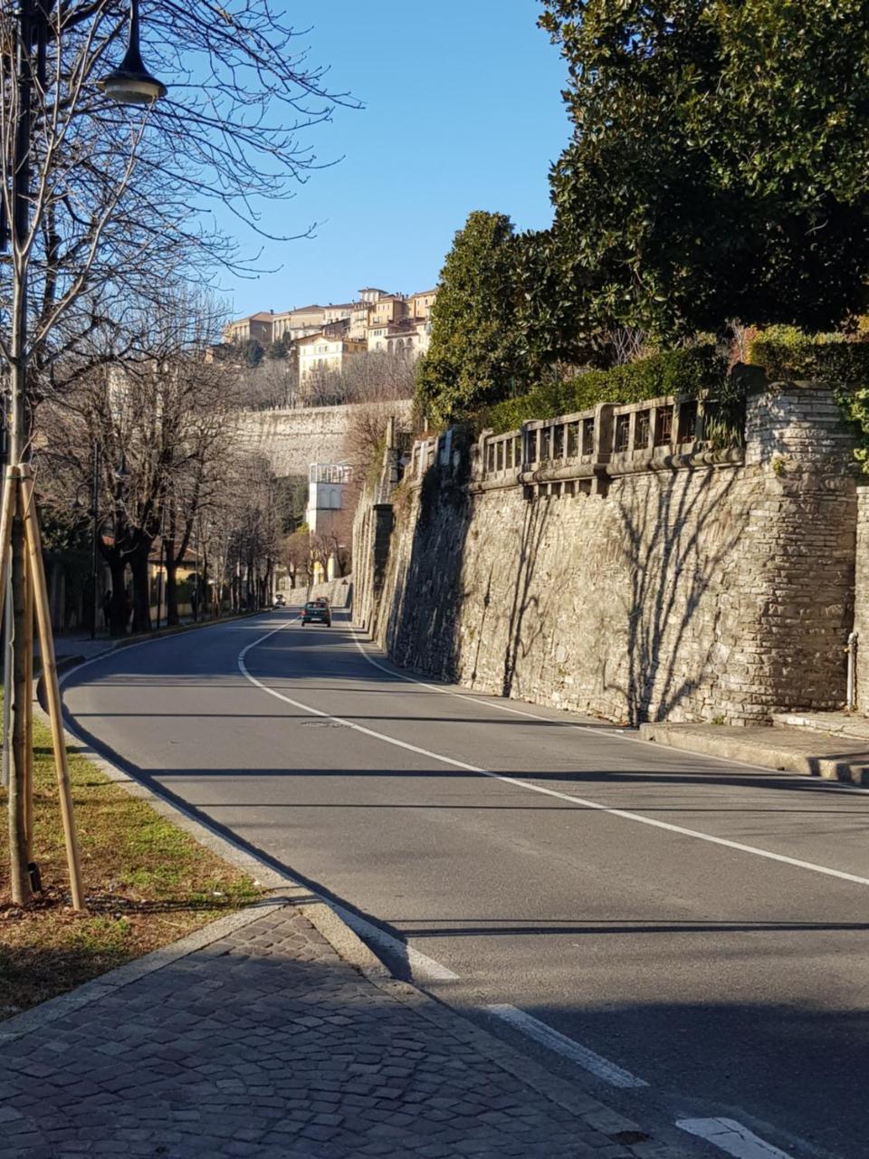 Charmerooms Palazzo Stampa แบร์กาโม ภายนอก รูปภาพ